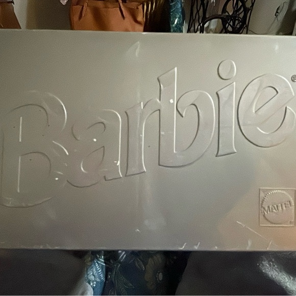 Barbie Millennium Princess RARE and UNOPENED #24154 - Picture 6 of 10